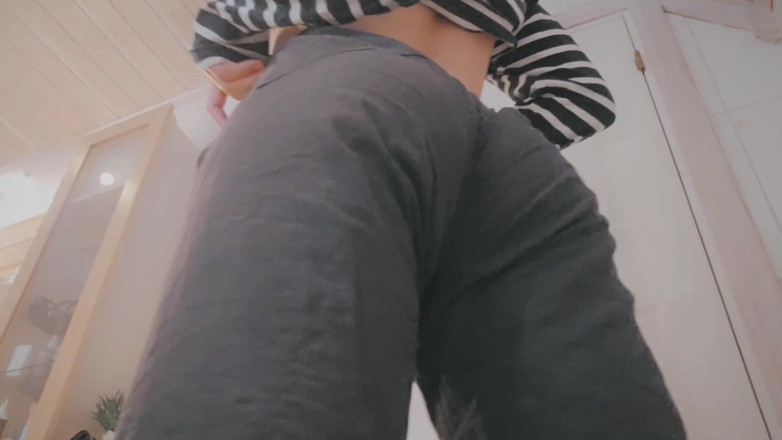 TiSIssyTi: Sissy Femboy Perfektní Zadek Obrovský Čůrák