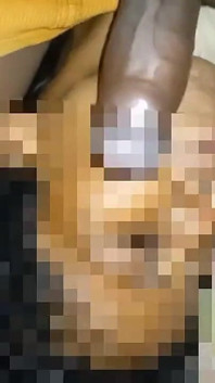 Hintli olgun kadın sikişiyor