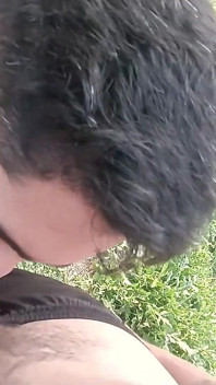 Extremo público cruzando com este garoto selvagem!!