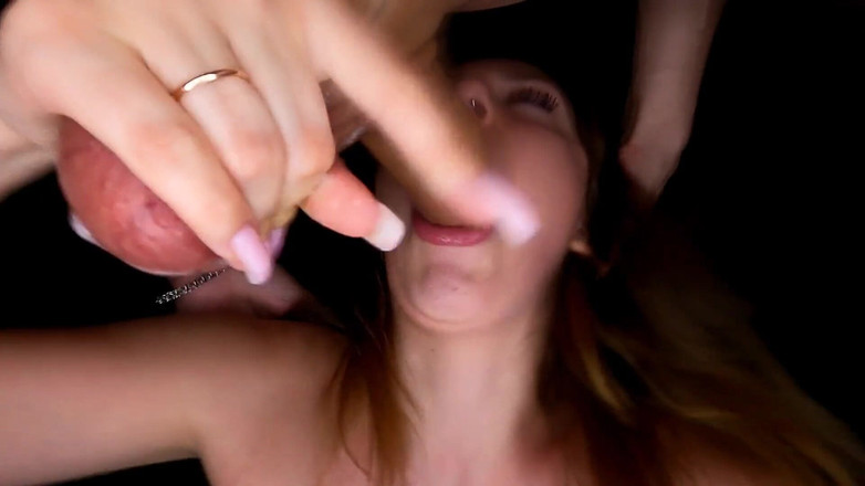 KissAllisse: The Sloppiest Deepthroat with Throatpie