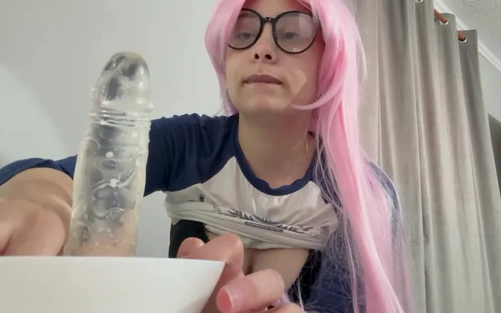 AmayaMori: I Suck a Milky Dildo and a Lot of Milk...