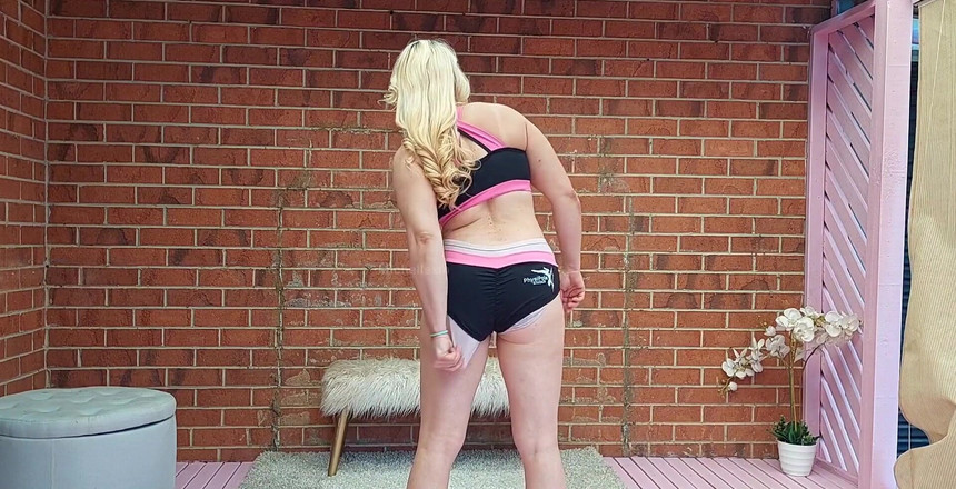 Michellexm: 大内裤和紧身裤尝试与 Wedgies 一起运输