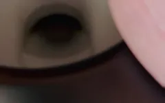 Venha me assistir fazer xixi