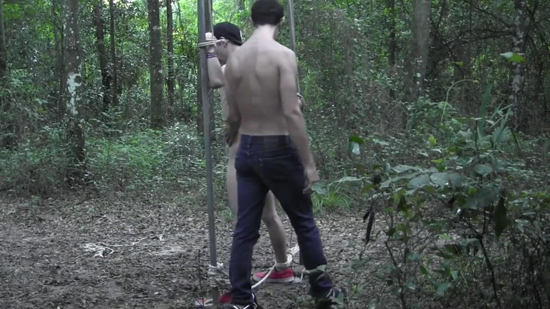 Dream Boy Bondage: Hamba Hung - Bab 1