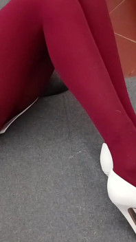 MILF Dal Bellissimo Corpo E Vestiti Sexy