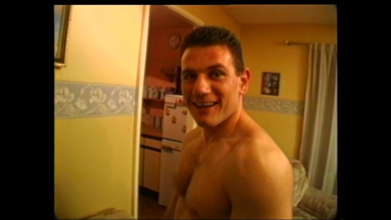 MCG Empire: Eskiden olduğu gibi kıllı kedi ve horoz