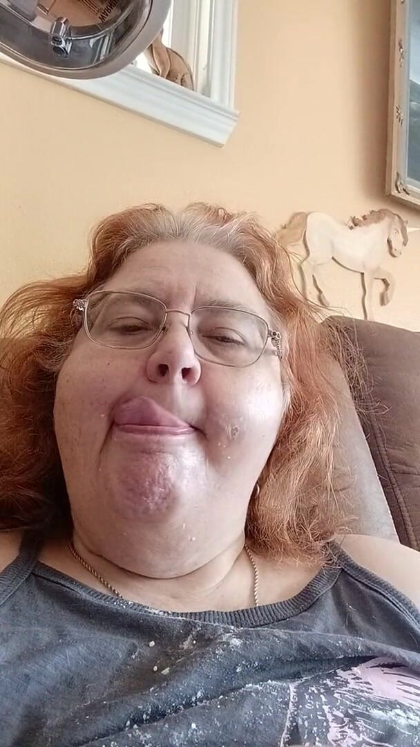 BBW nurse Vicki adventures with friends: Cream Puff Delight