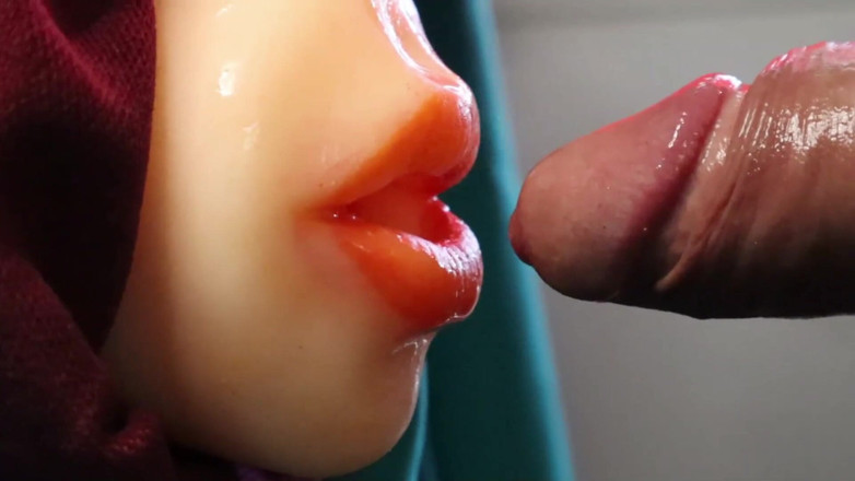 SEXY_GUYBEST: Jag älskar att knulla djupt denna fuktiga djupa realistiska mun med...