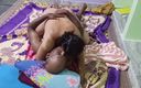 Sexy Sindu: Секс с красивой возбужденной обнаженной тетушкой дези