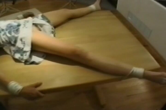 Club of Bondaged Babes: Toto je bondage session, na kterou brzy nezapomenete