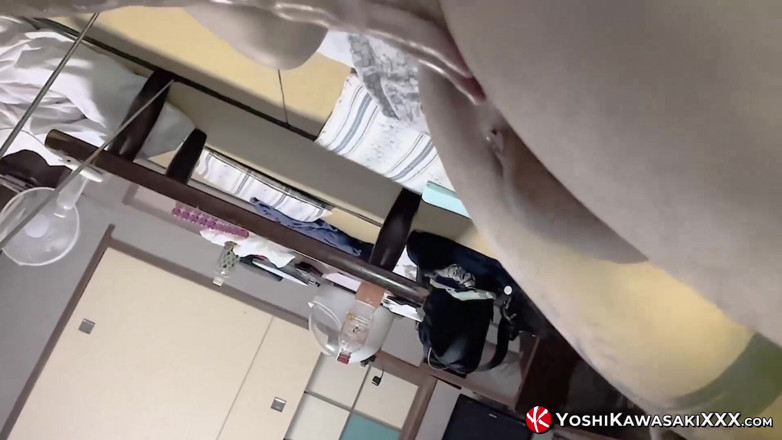 Yoshi Kawasaki XXX: Yoshikawasakixxx - yoshi kawasaki, Hiro को मुट्ठी से चोदती है और उसकी गांड को अल्ट्रा वाइड खींचती है
