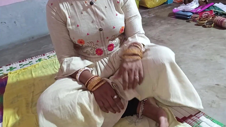 FireeCouple: O estranho entrou em casa para beber água e me deixou.