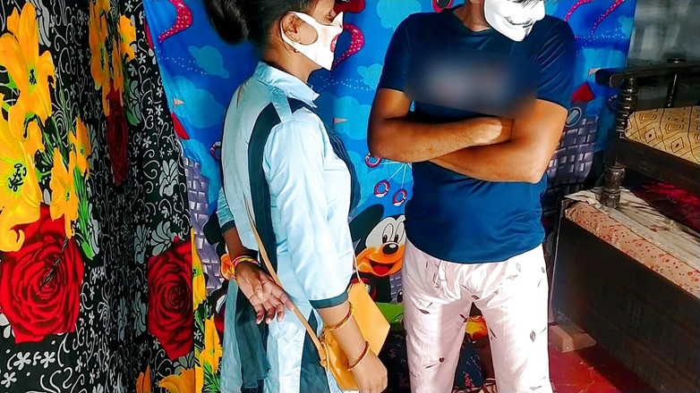 Rakul008: Indická vysokoškolačka Ko Paise Dekar mě učitel ne choda. Vysokoškolačka...