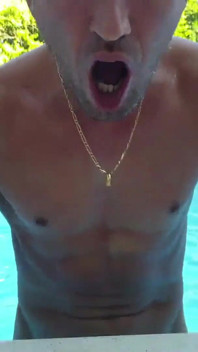 Gorąca dziewczyna Korinha poderżnięta przez Lucę Ferrero