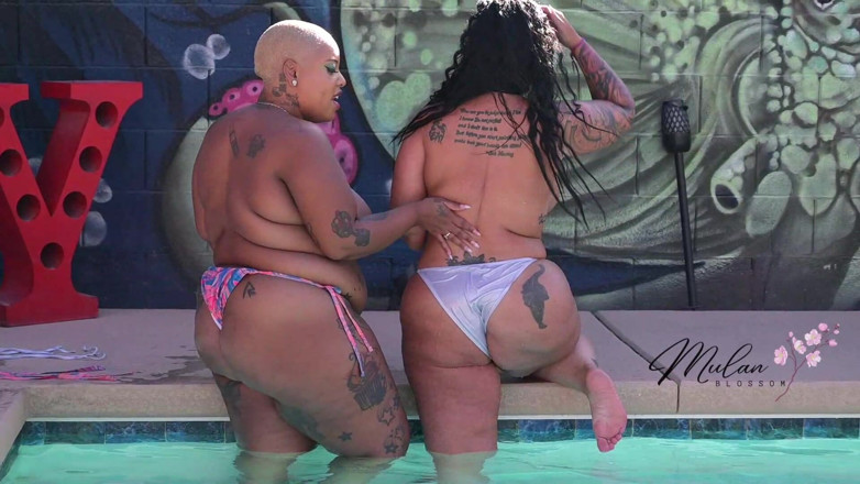 Mulan Blossom: Pool Side Foreplay
