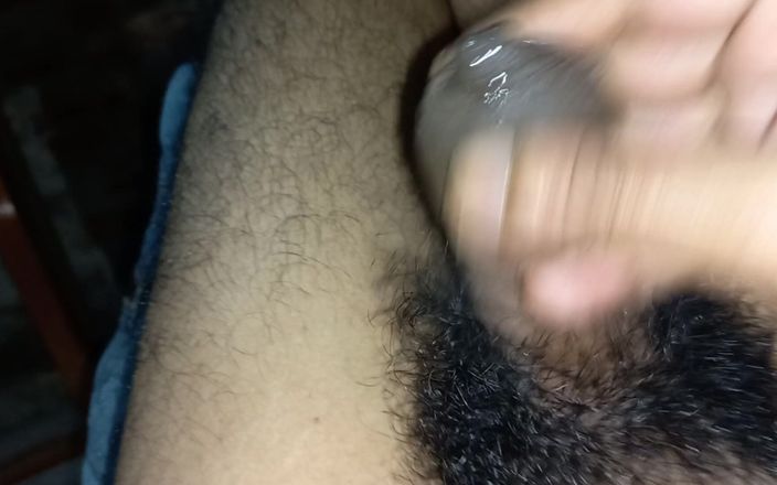 Lustyizlife: Tight förhud phimosis kuk närbild droppar precum tills sperma