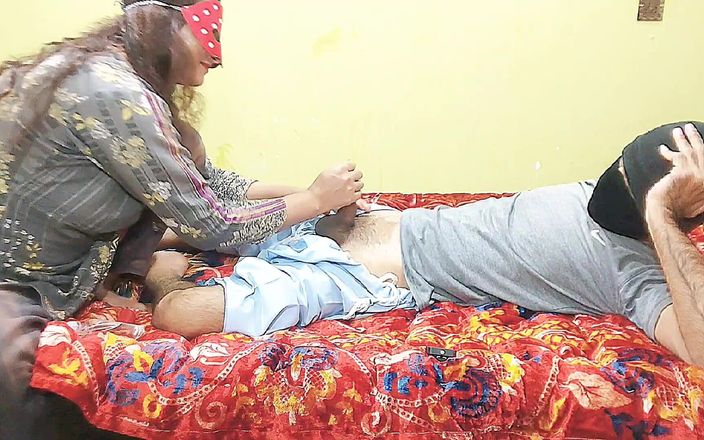 Pakistani CoupleX: Indian Daughter in Law's Father in Law's Got Penis Out,...