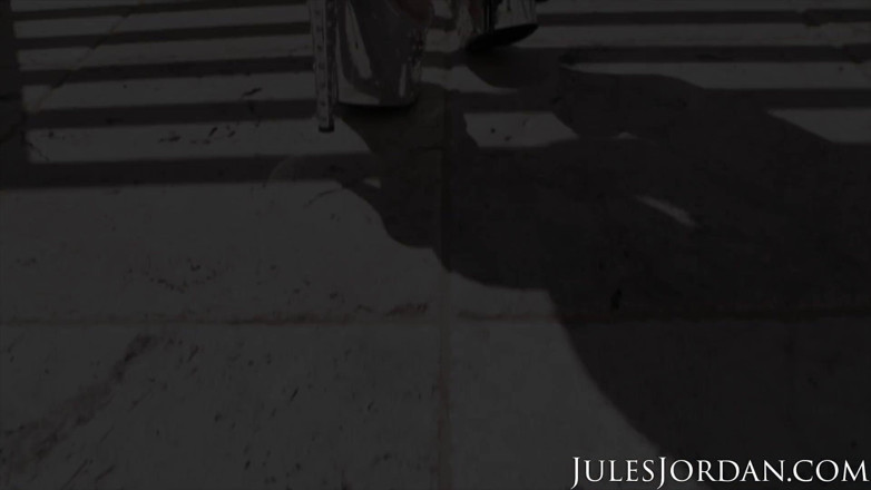 Jules Jordan: Adriana Chechik bermain-mesra dalam dubur ini, sesi kongkek pancutan mani