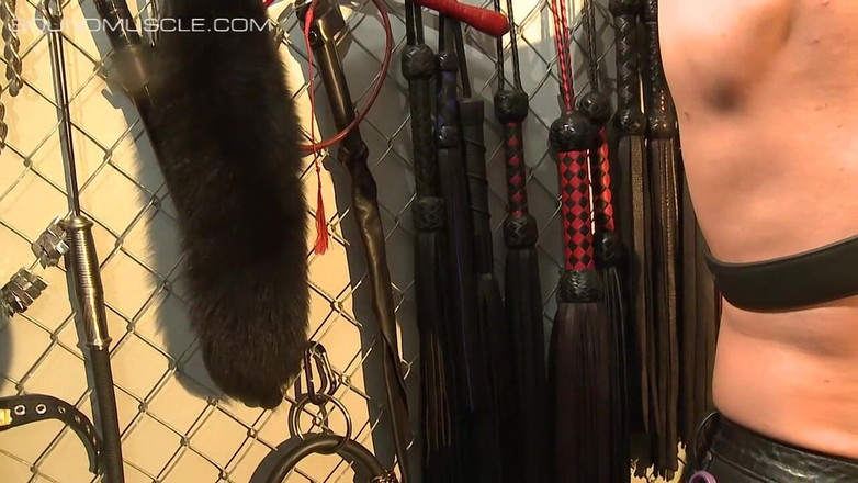 Bad boys bootcamp: Leather dungeon - parte 4