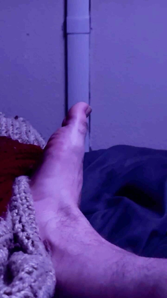 ScottyNaughty69: 脚爱好者享受！你怎么看他们？