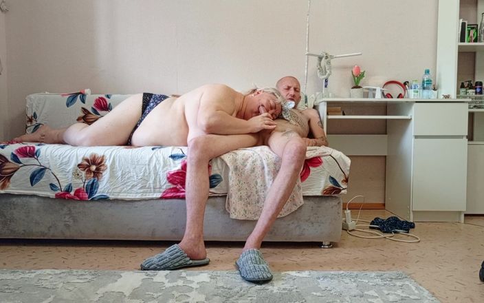 Zona901: Stepmom Sucks Cock and Gets Hot Cum on Her Face