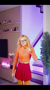 Perfect Time for This Cosplay