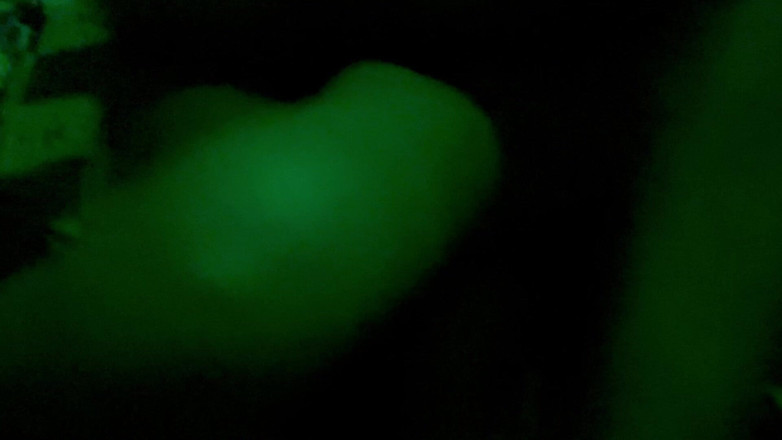 Aliasha12: Чоловік-рогоносець записує відео дружини, насолоджуючись жорстким сексом з другом чоловіка