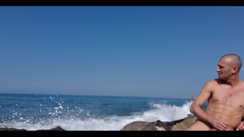 Boy jerking off: 另一个放松的日子 第2部分