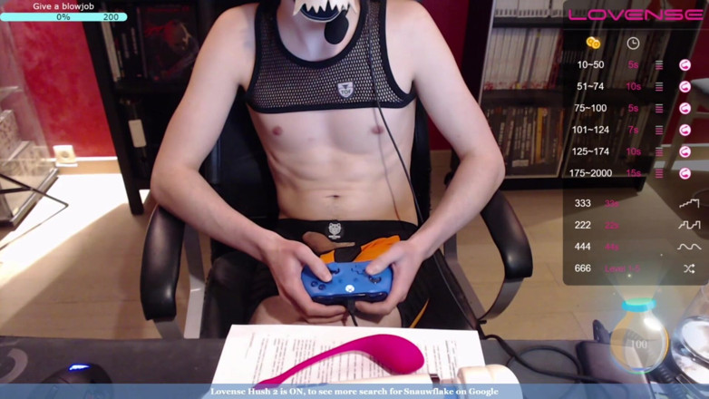 Snauwflake: Snauwflake si sta divertendo su chaturbate - parte 8