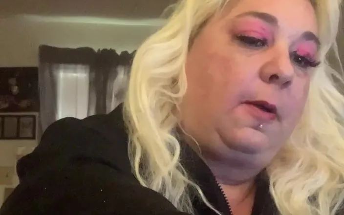 BlancaGirlBBW: Good Morning Luvs!!! I Need Requests! Xoxo