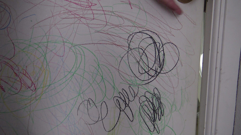 Stepmom Susan: Nevlastní syn přistihl macechu při sání černého ptáka v koupelně