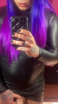 Emma Ink Wearing a Dress Without Panties and Showing Her Big Dick