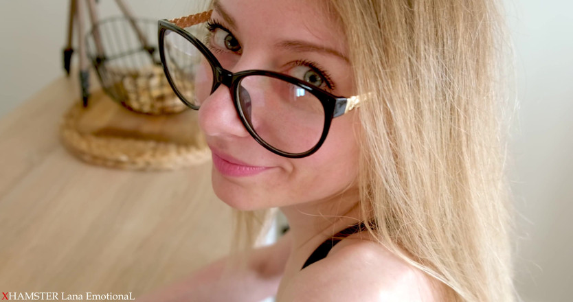 LanA EmotionaL: Süße stiefschwester lana bekommt von ihrem stiefbruer einen harten analfick