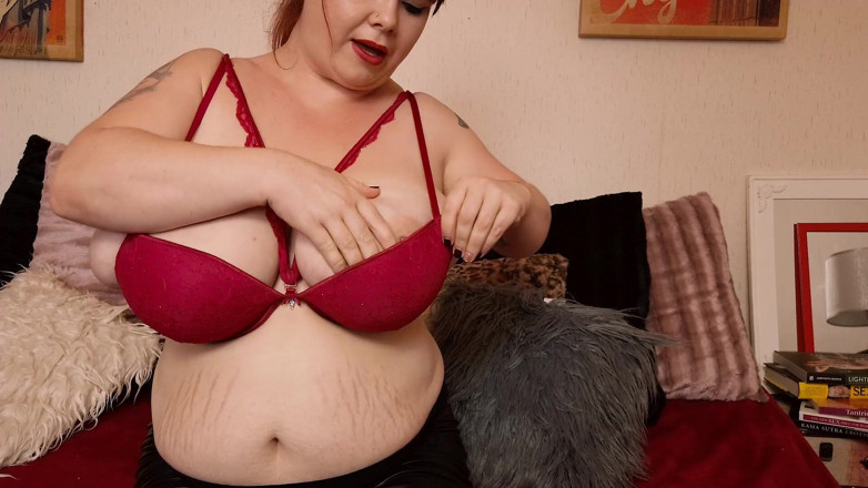 Roxanne Miller: Your Girlfriend Is Only 34C