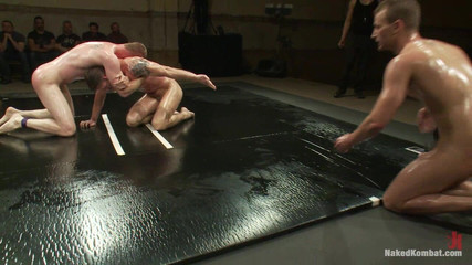 Naked Kombat: Cameron Adams a Phenix Saint Vs Blake Daniels a Dj...