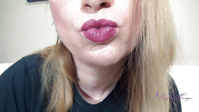Morrigan Havoc: Berry sexy lippen