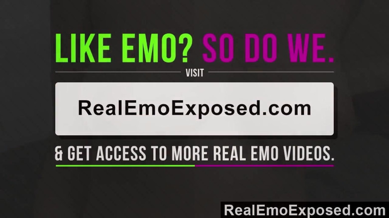 Real Emo Exposed: RealEmoExposed - у сексуальной Christina Apple большие сиськи и голод до члена