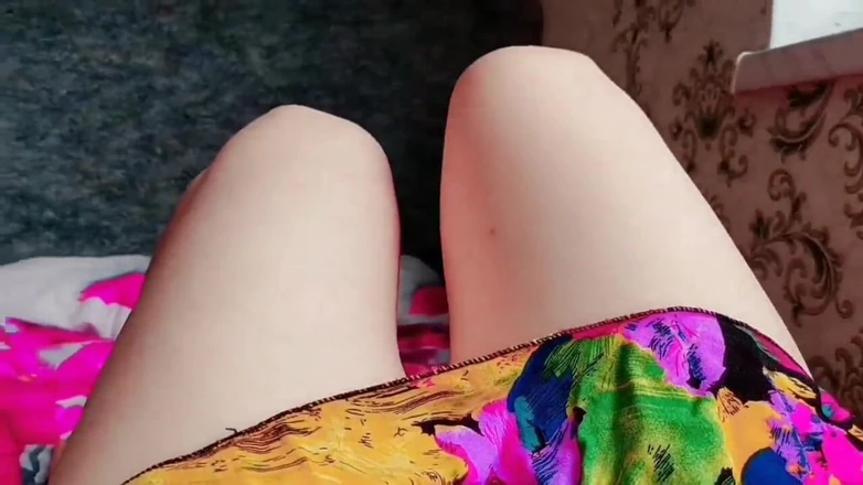 Kitty_Cross: Do You Like Cute Ladyboy Legs, Then Watch This in 0.5...