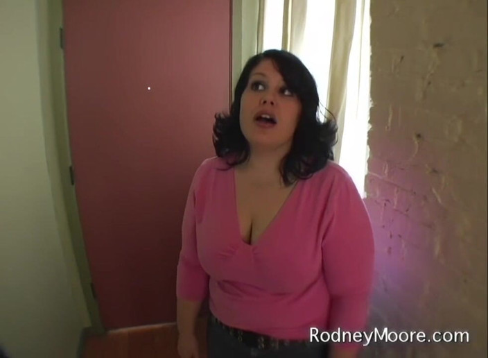 Scale Bustin Babes: Vintage BBW Threesome and Cum Swap