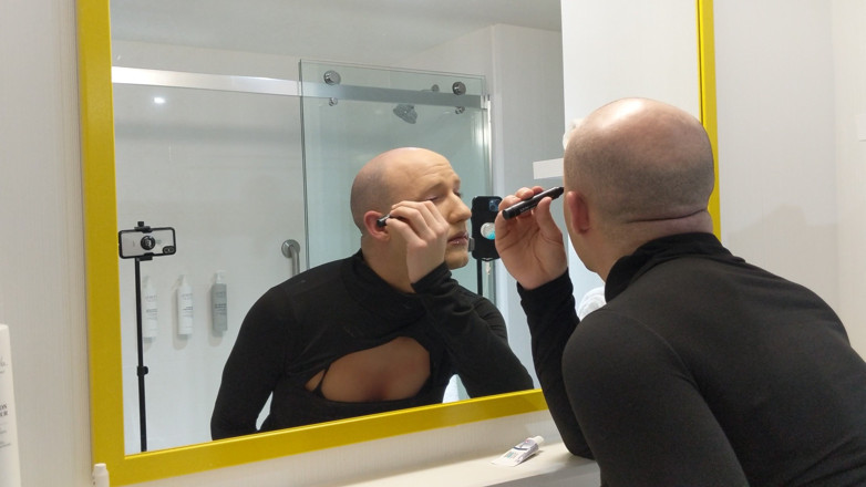 Sissy Bailey Wilde: Transformación de cambio de imagen crossdressing