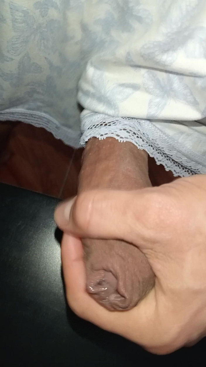 Rey rey: Великий член і веноза, інтенсивна мастурбація в піжамі, покірне відео від першої особи