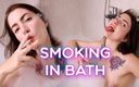Stacy Moon: Rauchen in der badewanne
