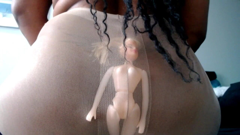 Maeling: Tiny Bitch Shrunk and Trapped in Nylon Stockings