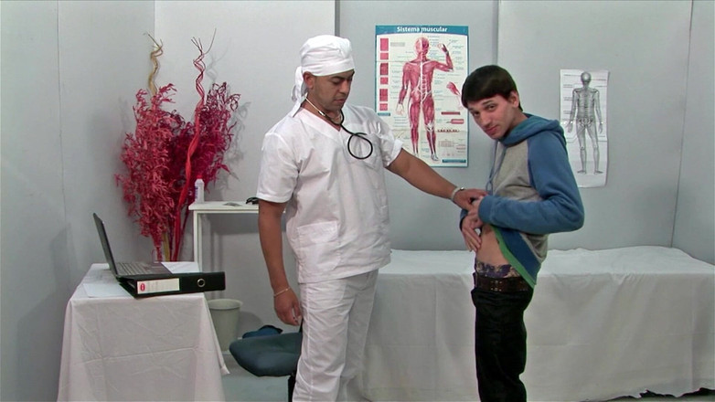 Boys boyz: Доктор, я думаю, что я гей! Он своего рода трахает свою задницу, и он обожает это!