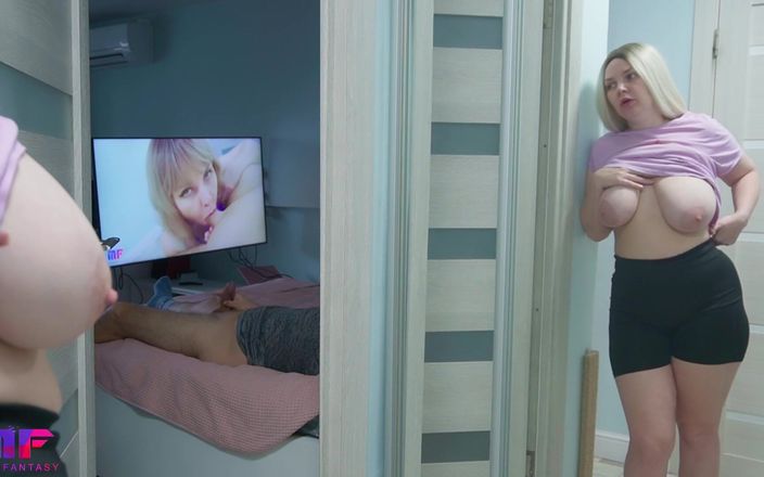 Miss Fantasy: Büyük memeli üvey kız üvey babasını gözetliyor bölüm 4