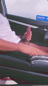 He Shows off His Huge Cock on the Street