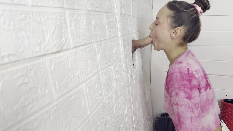 misss_vikki: Das Loch des Ruhms – die Süße schmilzt, verbirgt ihre Freude...