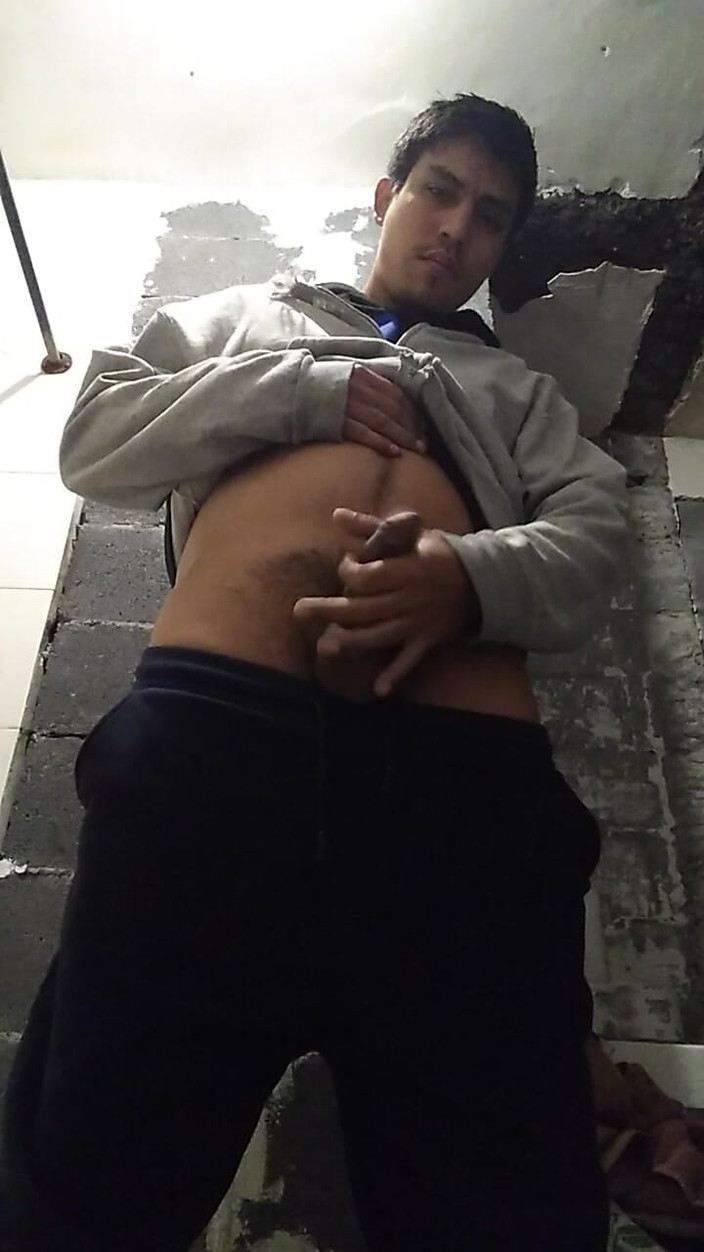 AlexAlejandro13: Ah să faci o baie înainte de muncă