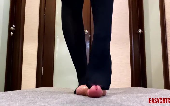 AnnyCandyPainboy: Mistress Has Fun by Trampling and Shaking a Dick on...