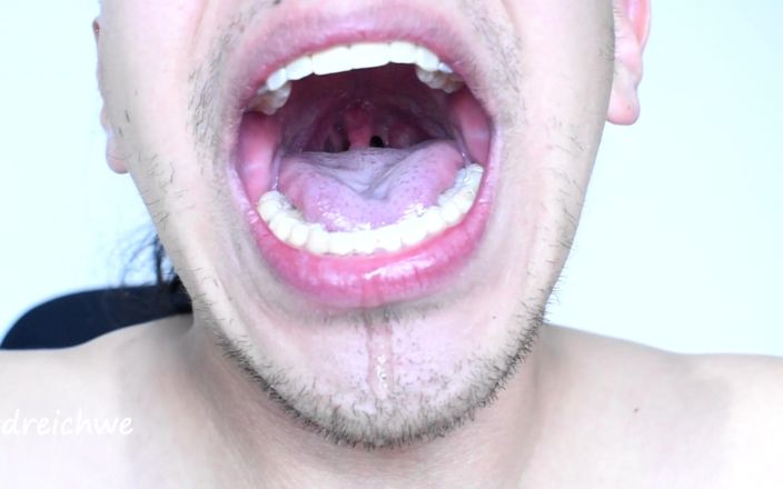 Dreichwe: Uvula mit Speichel